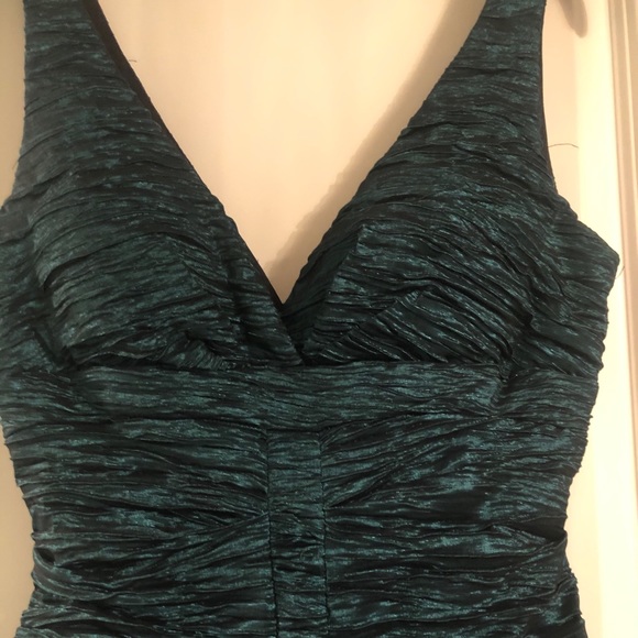 Cache gown - Picture 3 of 8